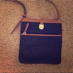 🌸FINAL PRICE🌸 Small MK crossbody bag